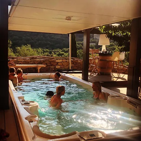 1722 De Charmes Pensjonat