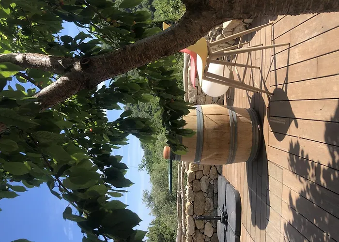 1722 De Charme בית הארחה