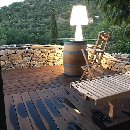 Guest house 1722 De Charmes Ville-di-Paraso
