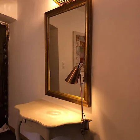 1722 De Charmes Pensionat