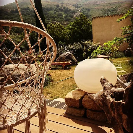 Guest house 1722 De Charmes Ville-di-Paraso