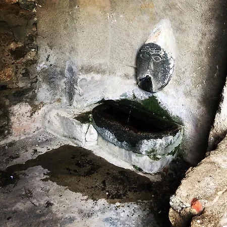 1722 De Charmes Pensionat