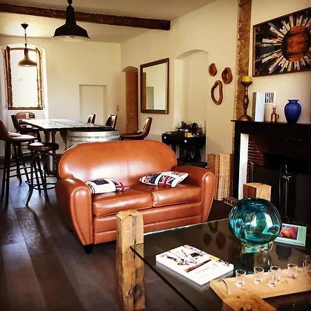Guest house 1722 De Charmes *